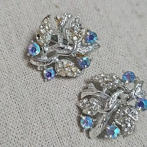 Vintage MCM Lot 3 Clip-on Earrings Coro AB Rhinestone Copper - Picture 6 of 11